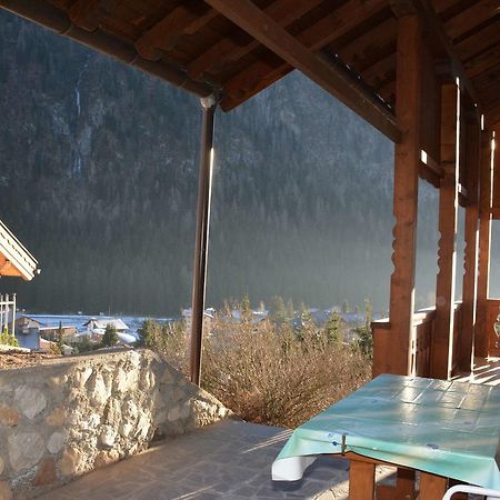 Appartamenti Vincenzo E Marcella Campitello di Fassa Eksteriør billede